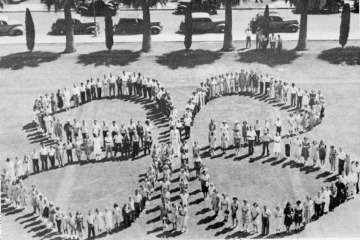 4H club members on UofA campus 1937